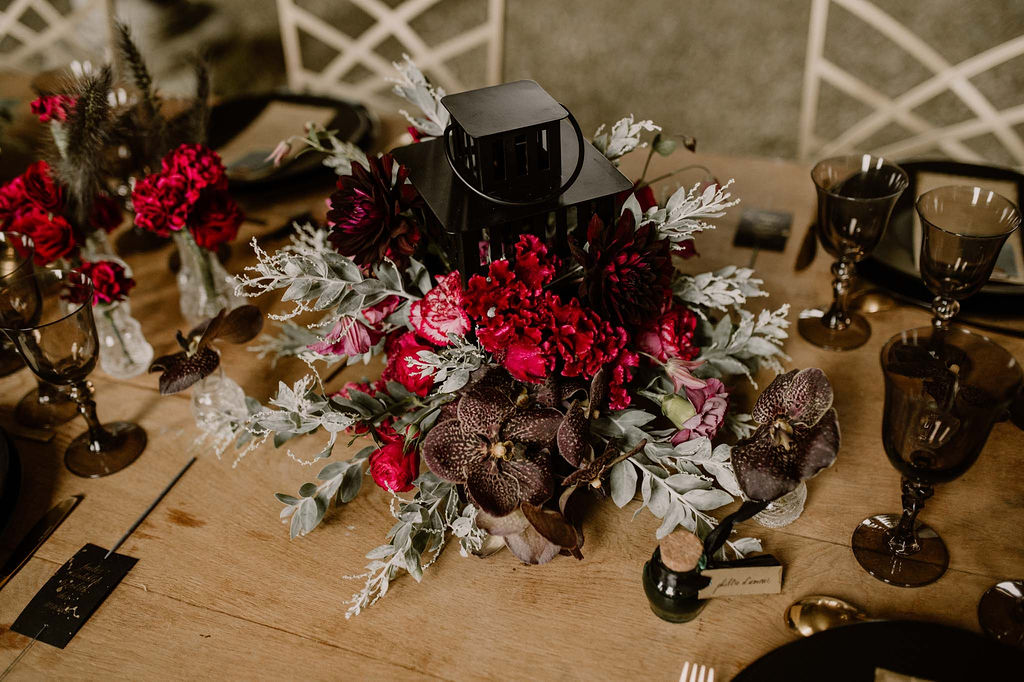 centre-de-table-mariage-decoration-wedding-designer-normandie-fleurs-lanterne-marie-desaunay