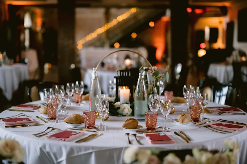 Comment organiser un mariage : réaliser la décoration de vos rêves grâce à votre Wedding Designer