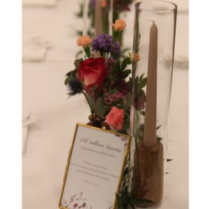 Deco table mariage chandelier verre