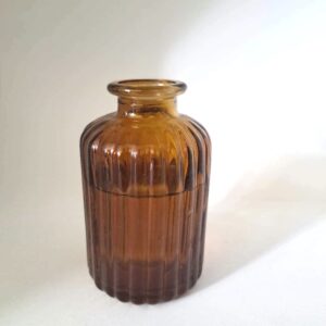 Vase ambre en location table mariage