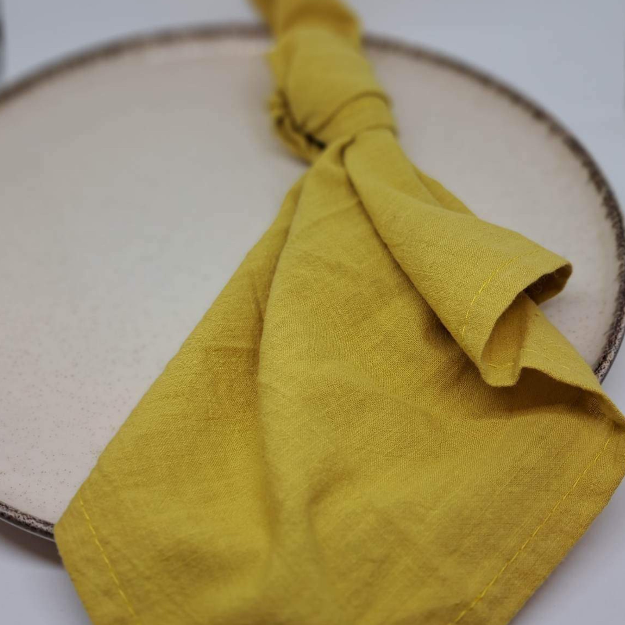 Serviette ocre déco de mariage table