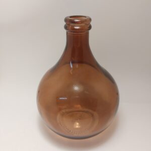 vase marron ambré