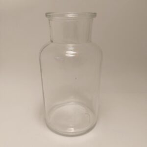 vase transparent