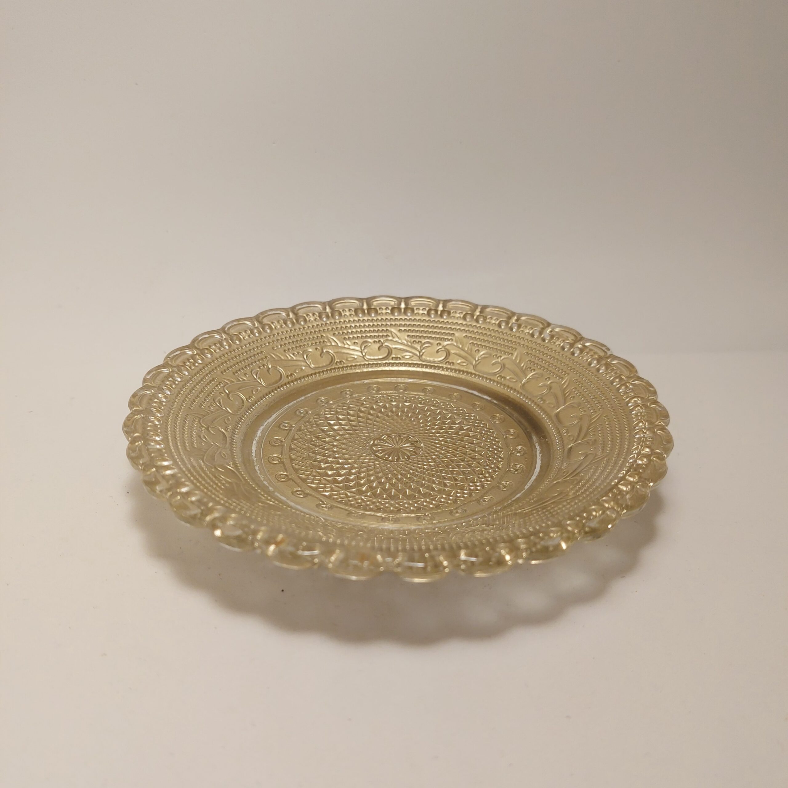soucoupe verre doré