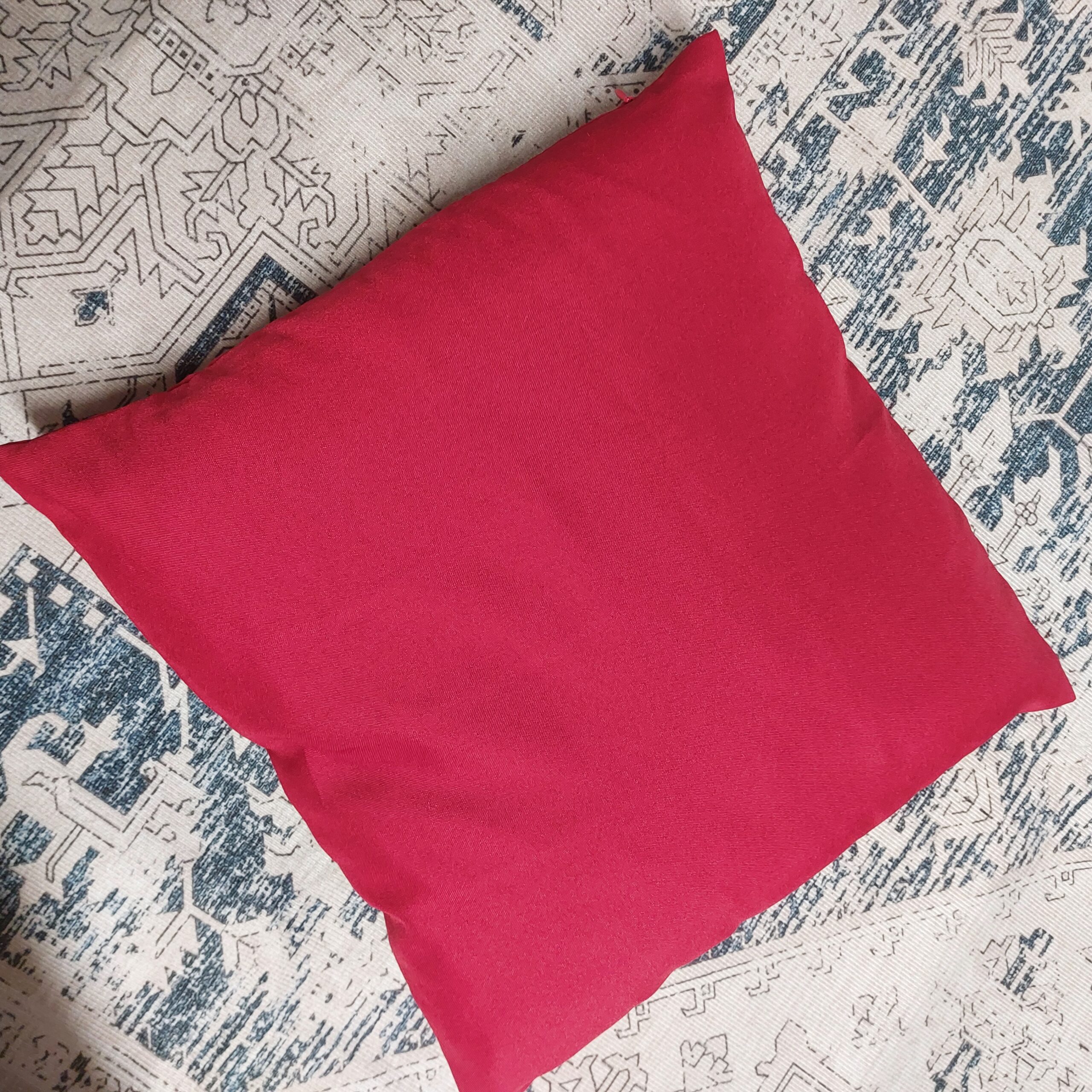 coussin rouge