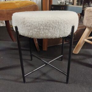 tabouret bouclettes blanc