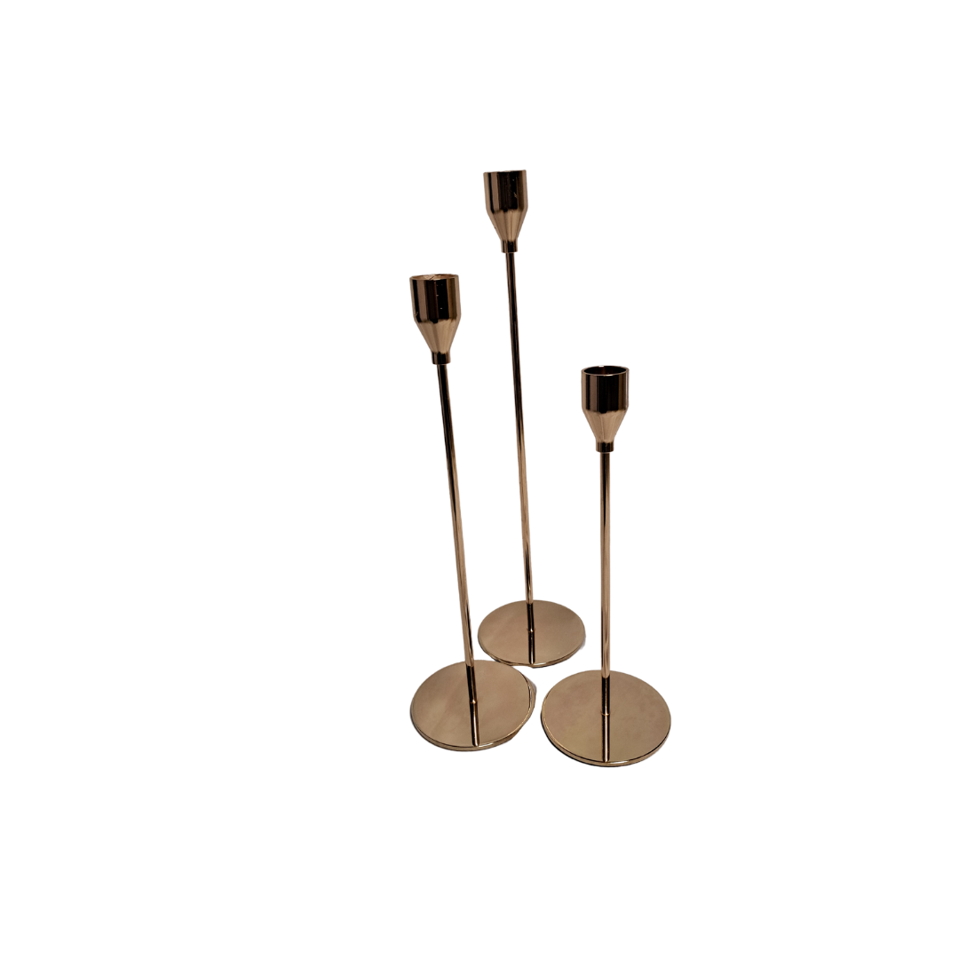 Location chandelier design doré