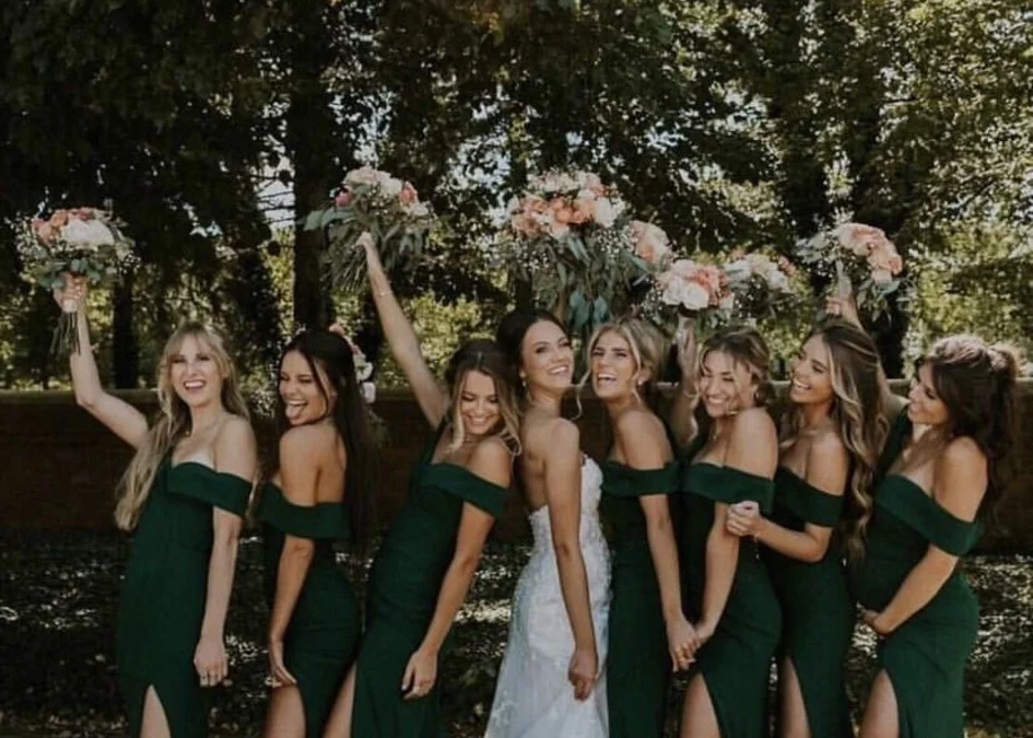 Mariage vert émeraude : 3 ambiances élégantes pour une décoration qui change vraiment