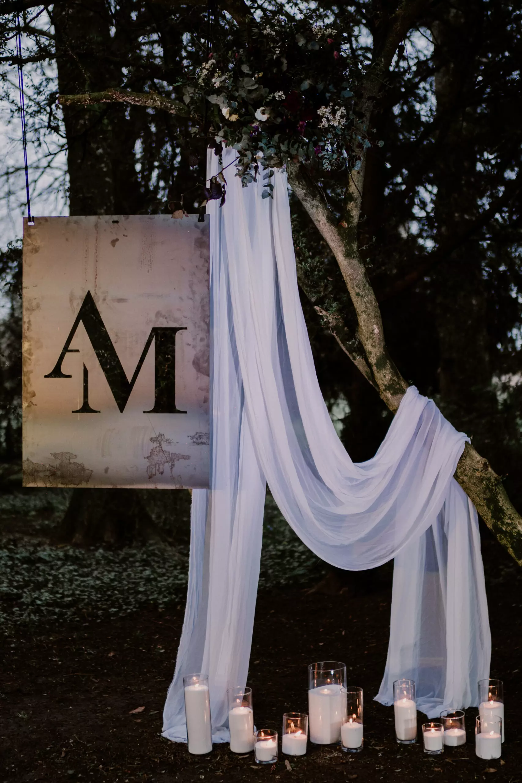 photos de mariage ceremonie laique en exterieur wedding designer