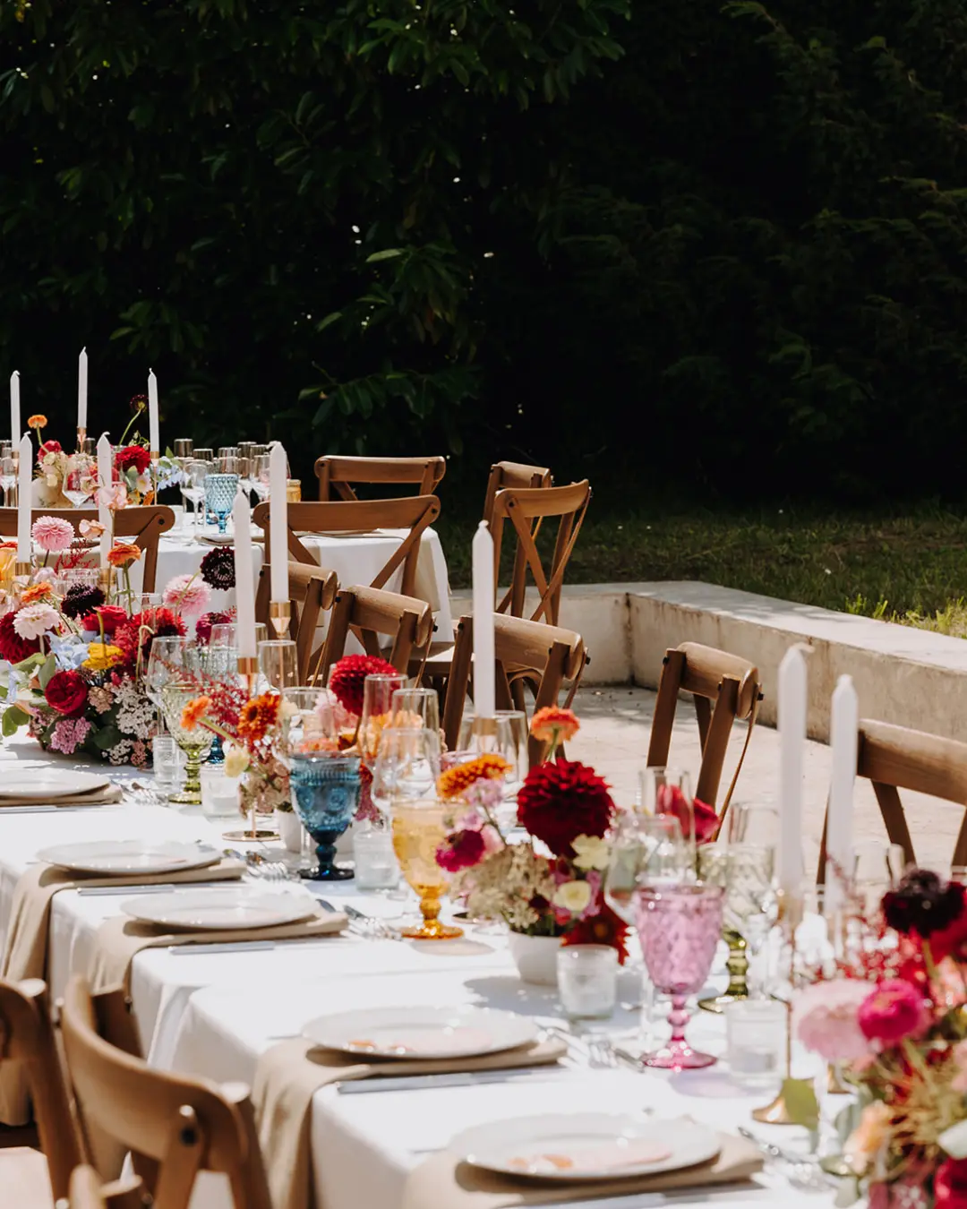 photos de mariage coloré décoration table colorée orne