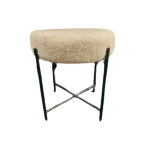 Tabouret Evelyne en bouclette beige pour mariage en Normandie